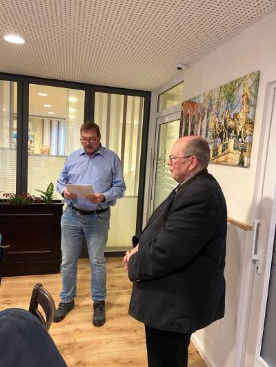 Ehrung Heiko Jacke durch Swen Goldschmidt